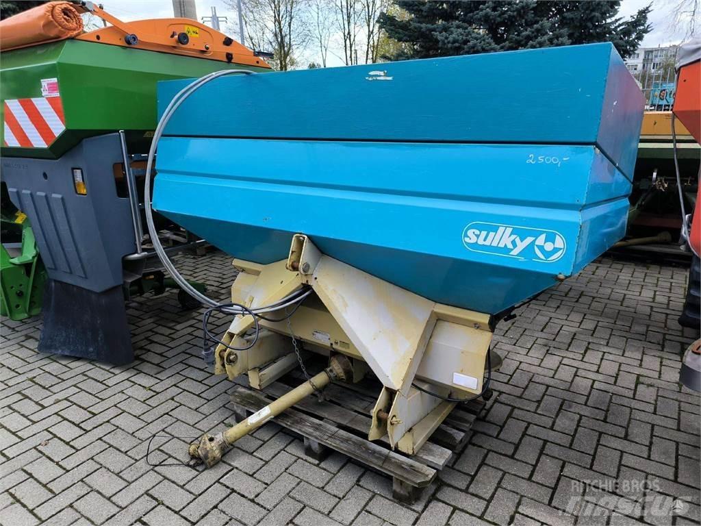 Sulky DPX 1003 Rozmetadlo minerálních hnojiv