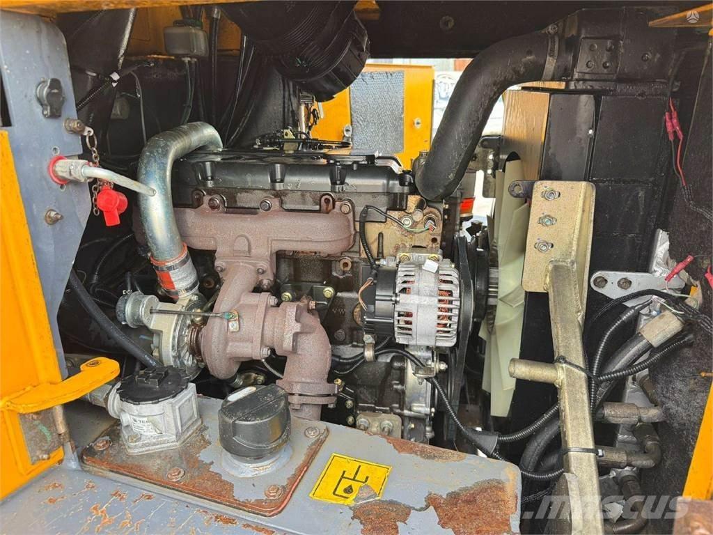 Terex TA9 Kloubové dempry