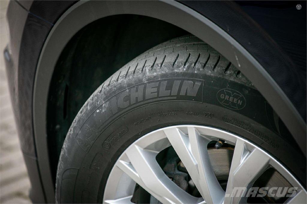 Volkswagen  Osobní vozy