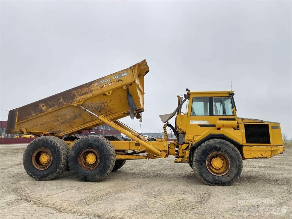 Volvo A25C , Nr.6 Kloubové dempry