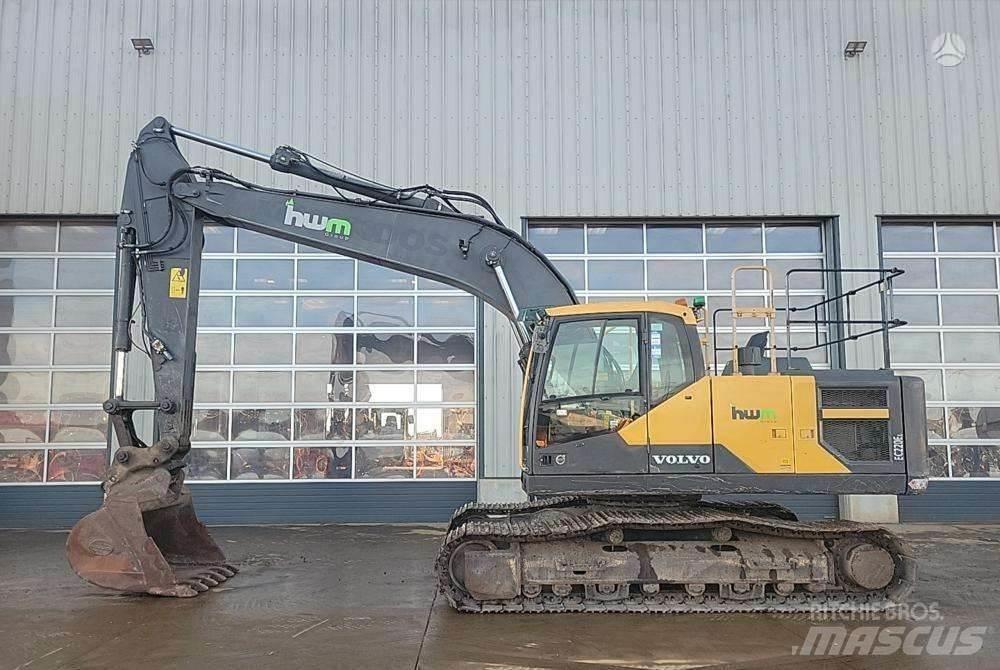 Volvo EC220E Pásová rýpadla