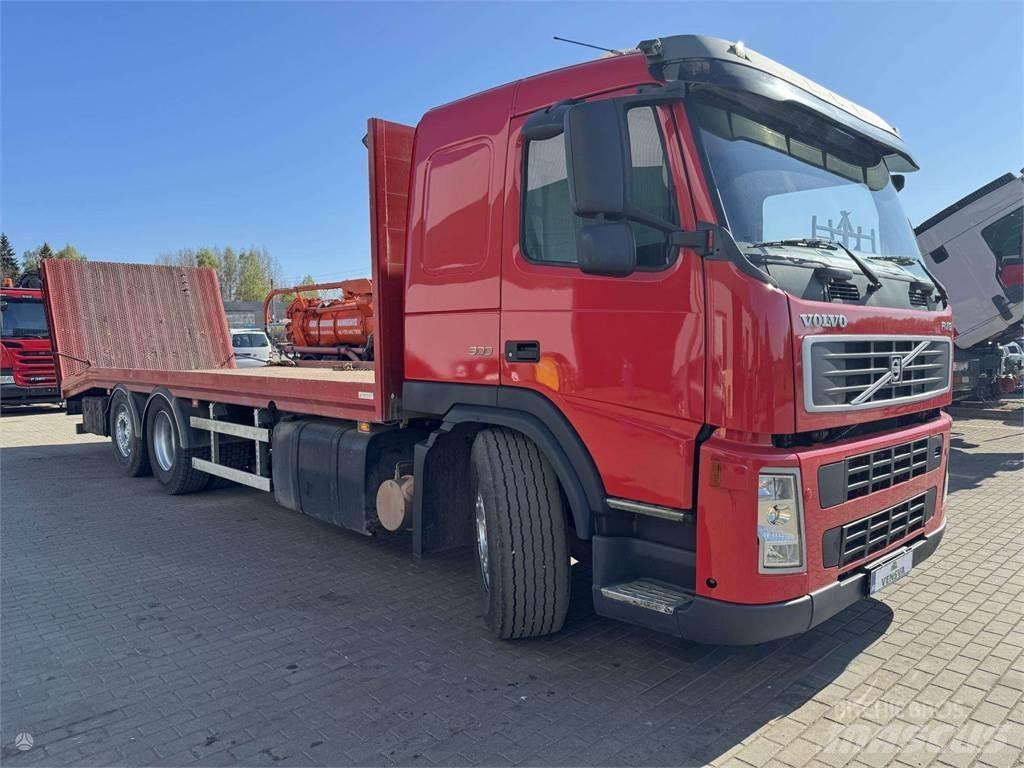 Volvo FM 9 Nákladní vozy na přepravu automobilů