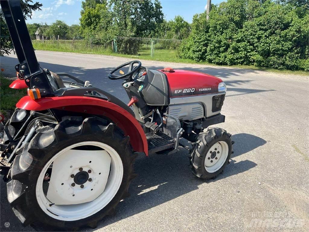 Yanmar EF 220 Traktory