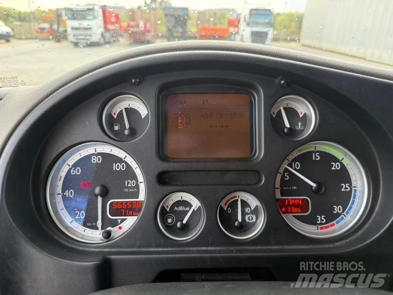 DAF LF 220 Zaplachtované vozy