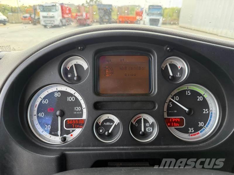 DAF LF45 220 Zaplachtované vozy