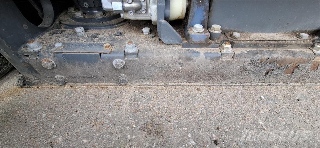 Bomag BF600P-2 Finišery