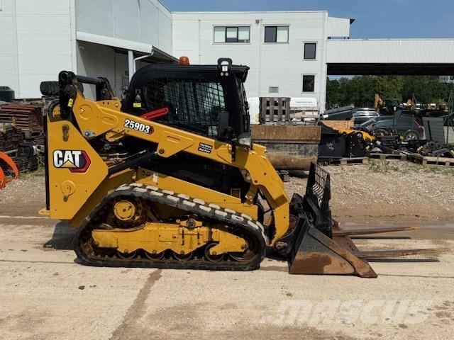 CAT 259D3 Smykem řízené nakladače