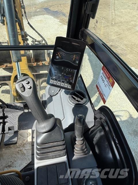 CAT 301.6 Mini rýpadla < 7t