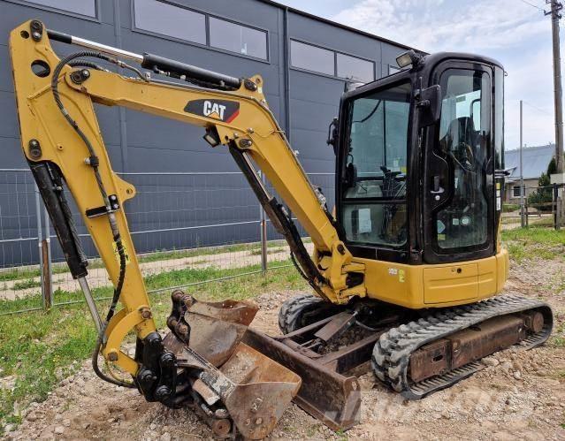 CAT 303E Mini rýpadla < 7t