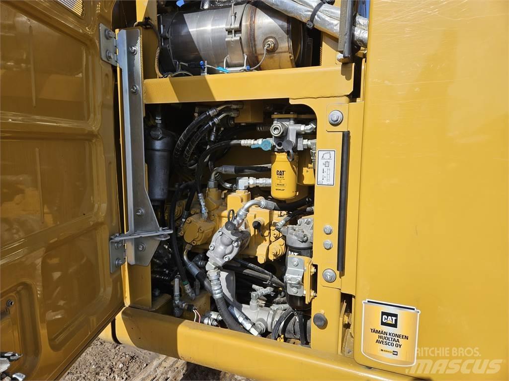 CAT 313FL Pásová rýpadla