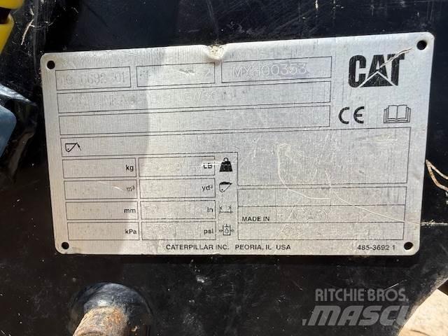 CAT 320-07 Pásová rýpadla