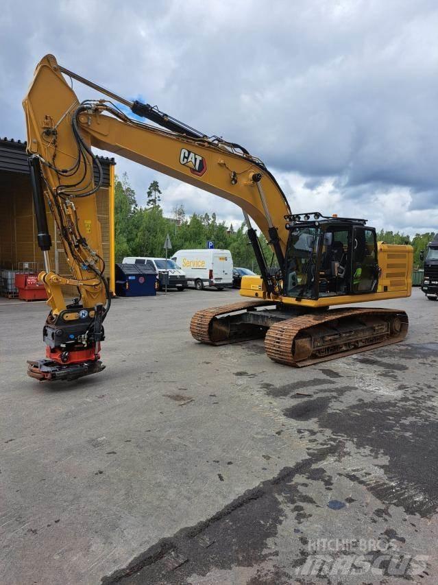 CAT 330 Pásová rýpadla