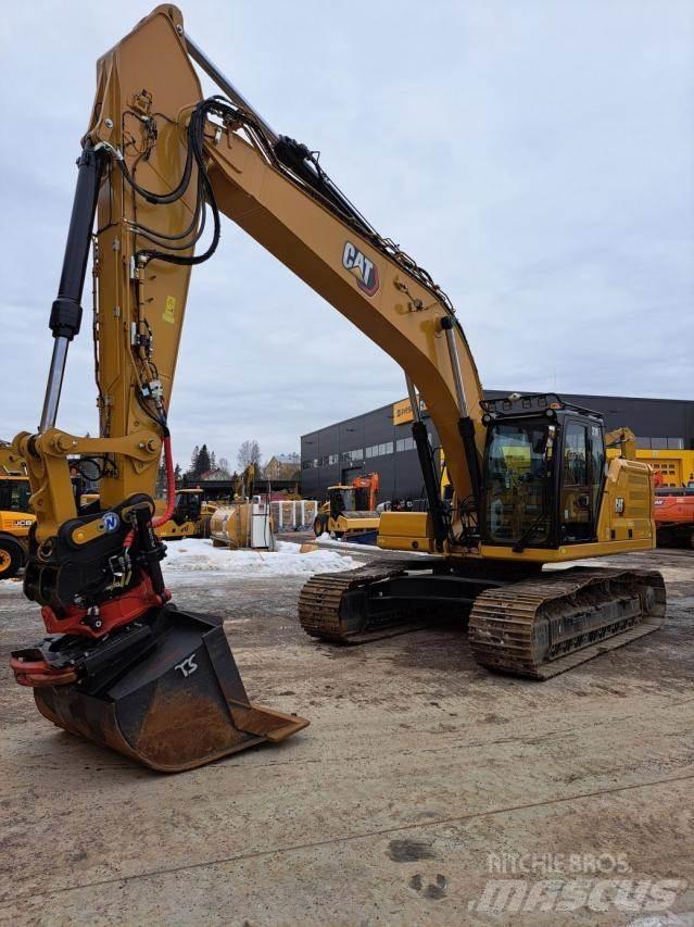 CAT 330 Pásová rýpadla
