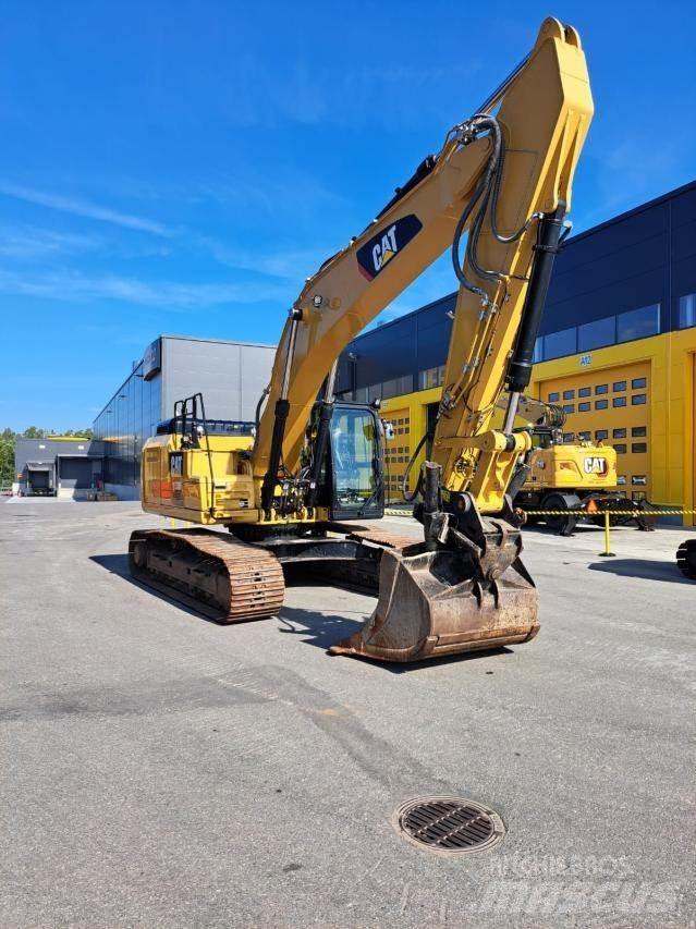 CAT 330F Pásová rýpadla
