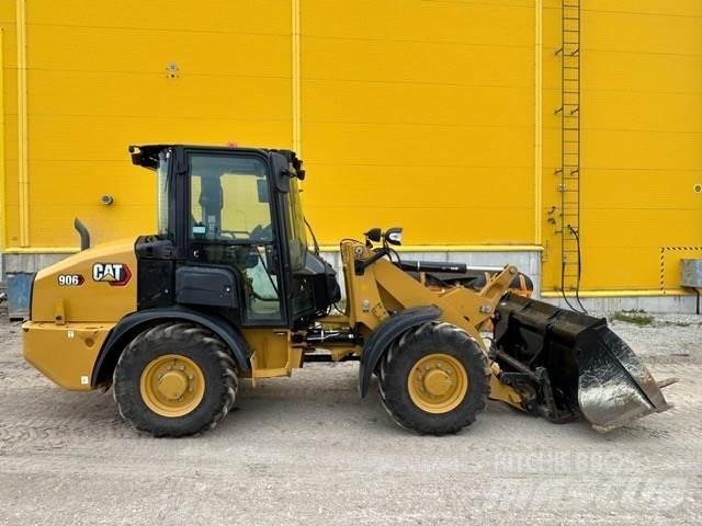 CAT 906-14 Kolové nakladače