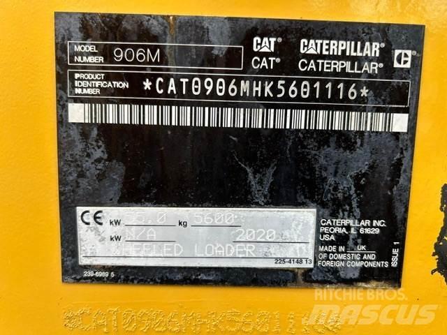 CAT 906M Kolové nakladače