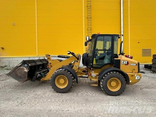 CAT 908-14 Kolové nakladače