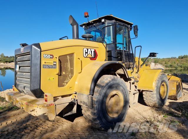 CAT 950GC Kolové nakladače