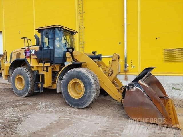 CAT 962 Kolové nakladače