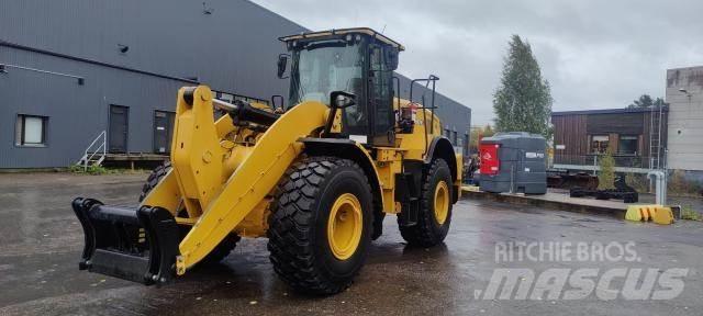 CAT 962M Kolové nakladače