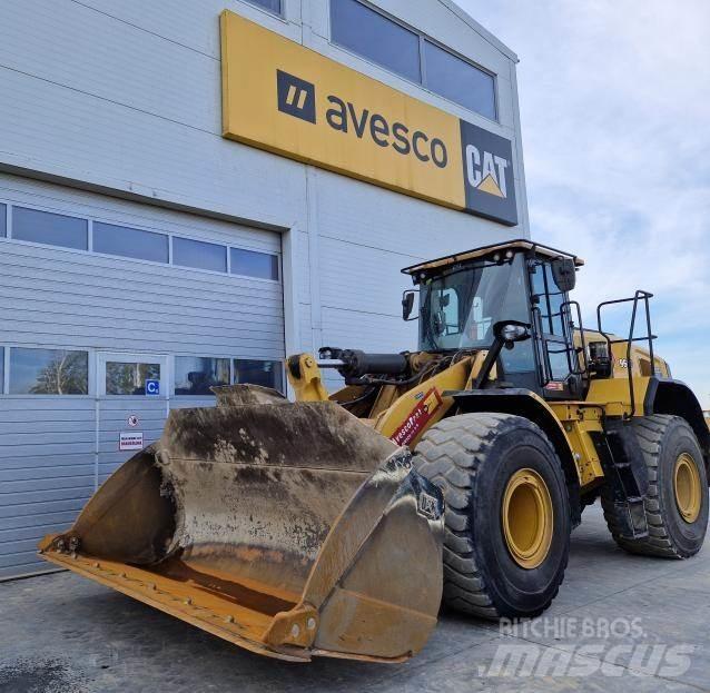 CAT 966 Kolové nakladače