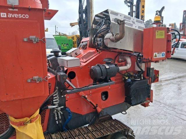 Sandvik DC302R Mechanické secí stroje