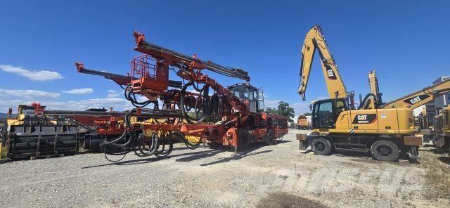 Sandvik DT1130i Mechanické secí stroje