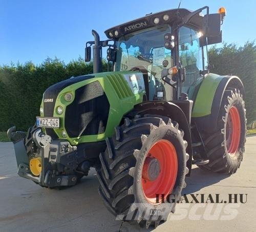CLAAS ARION 550 Traktory