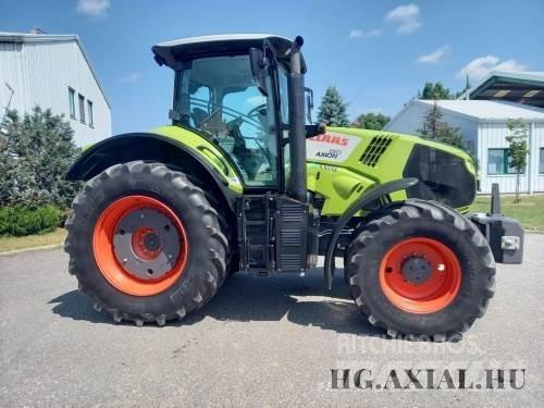 CLAAS Axion 810 Traktory