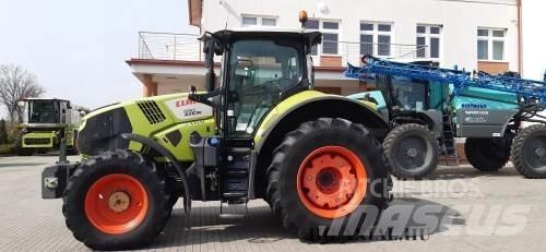 CLAAS Axion 830 Traktory