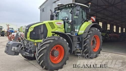 CLAAS Axion 830 Traktory