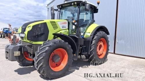 CLAAS Axion 830 Traktory