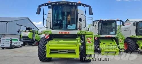 CLAAS Lexion 660 Sklízecí mlátičky
