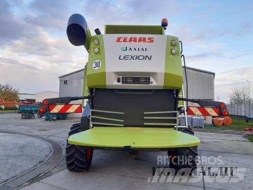 CLAAS Lexion 670 Sklízecí mlátičky