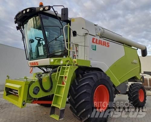 CLAAS Tucano 450 Sklízecí mlátičky