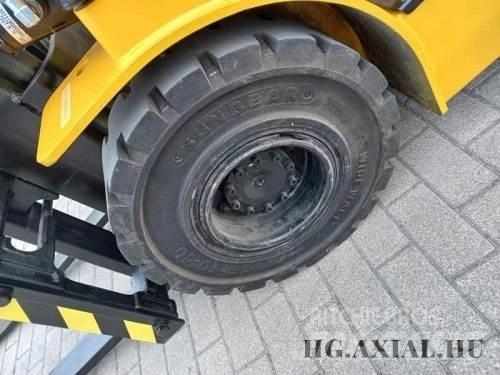 Hyundai 18L-7M Další