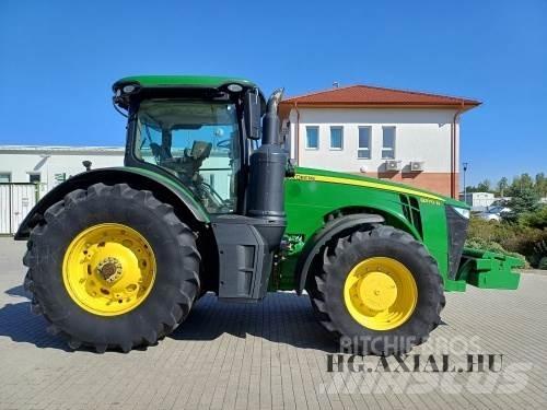 John Deere 8370R Traktory
