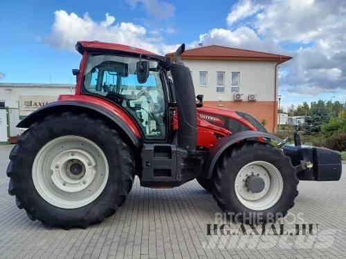 Valtra T234A Traktory