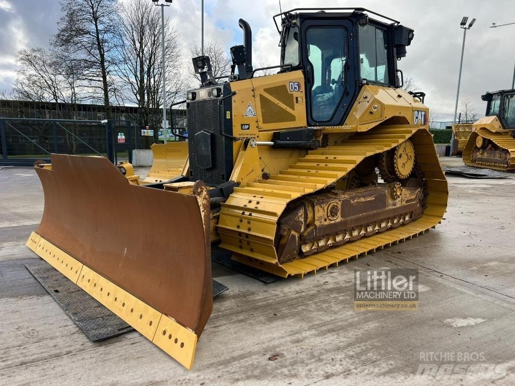 CAT D 5 LGP Pásové dozery