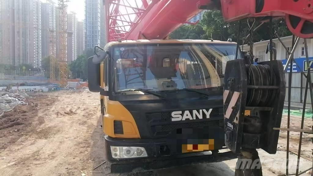 Sany STC250S Univerzální terénní jeřáby