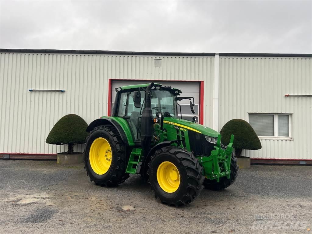John Deere 6120M Traktory