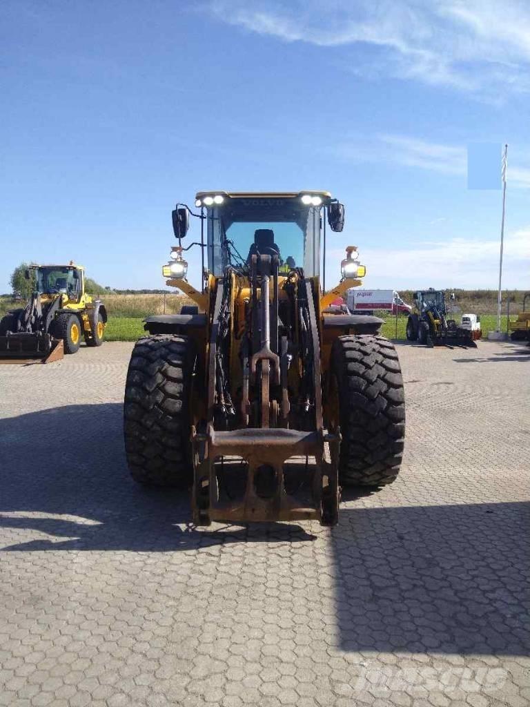  ''SÅLD'' Volvo L 120 H Kolové nakladače