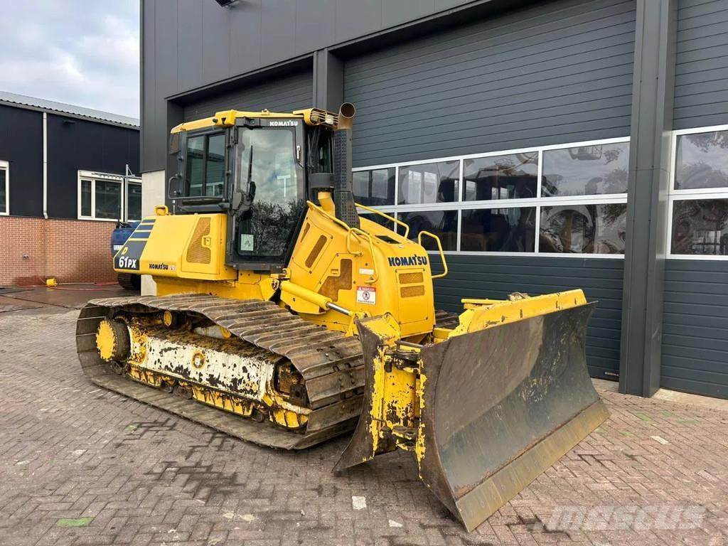 Komatsu D61PX-23 Pásové dozery