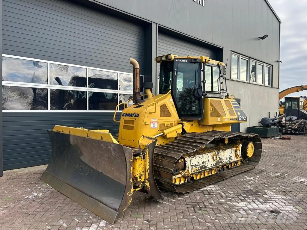 Komatsu D61PX-23 Pásové dozery