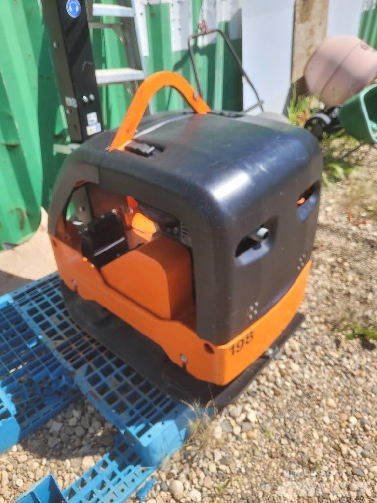 Atlas Copco RP400 Vlečné vibrační válce