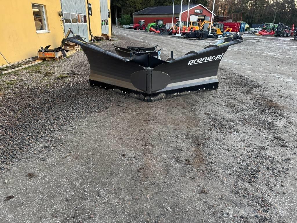 Pronar PUV 4000 M HD Sněžné pluhy, přední sněhové radlice