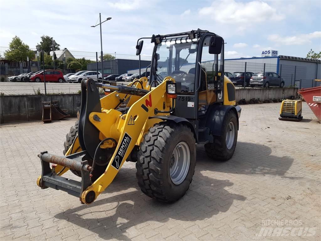 Wacker Neuson WL44 Kolové nakladače