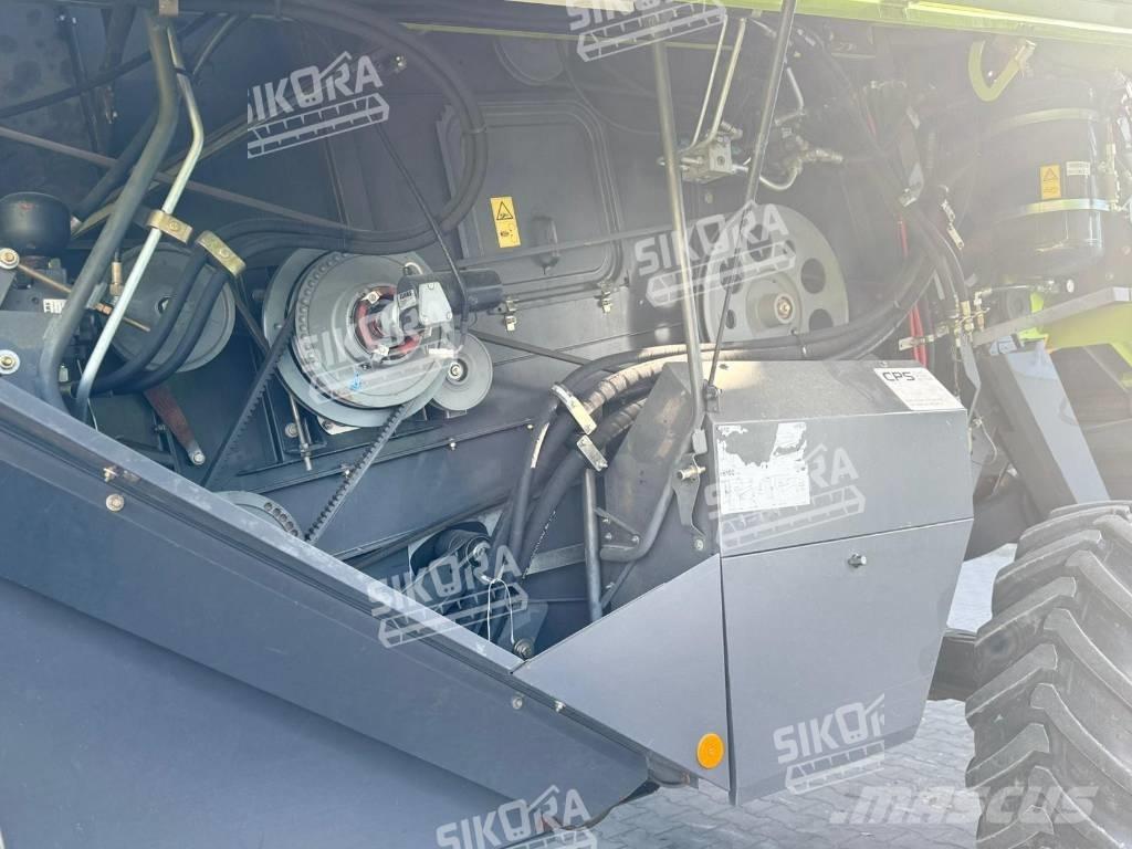 CLAAS Tucano 340 Sklízecí mlátičky