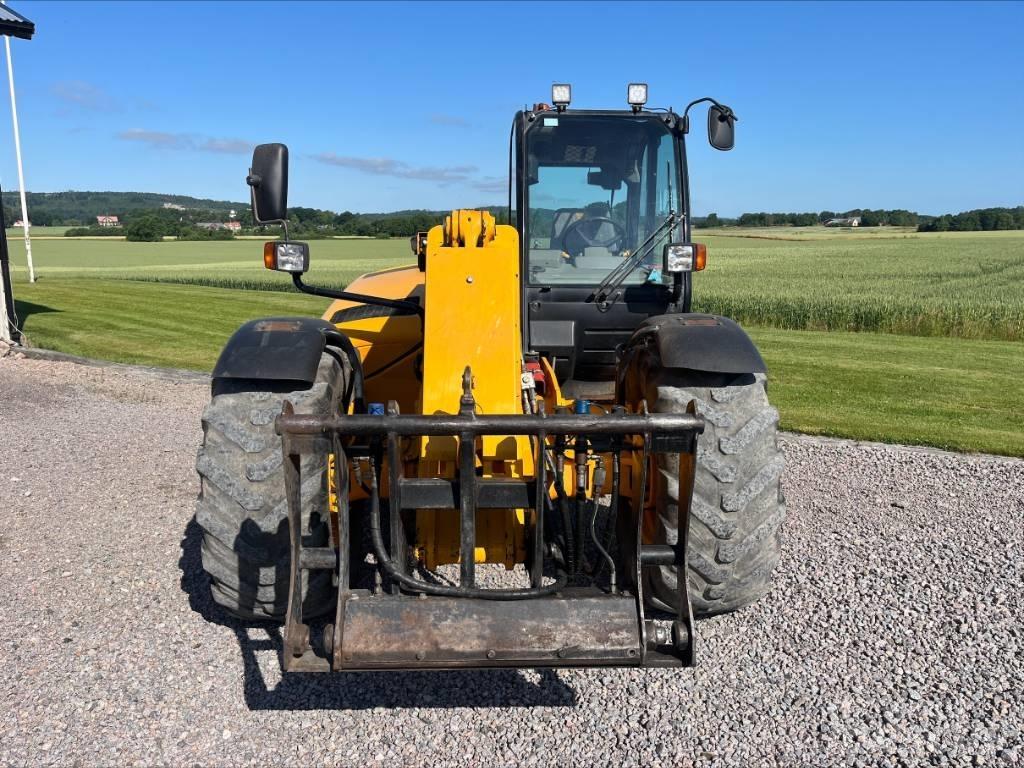JCB SLP 530 Víceúčelové nakladače