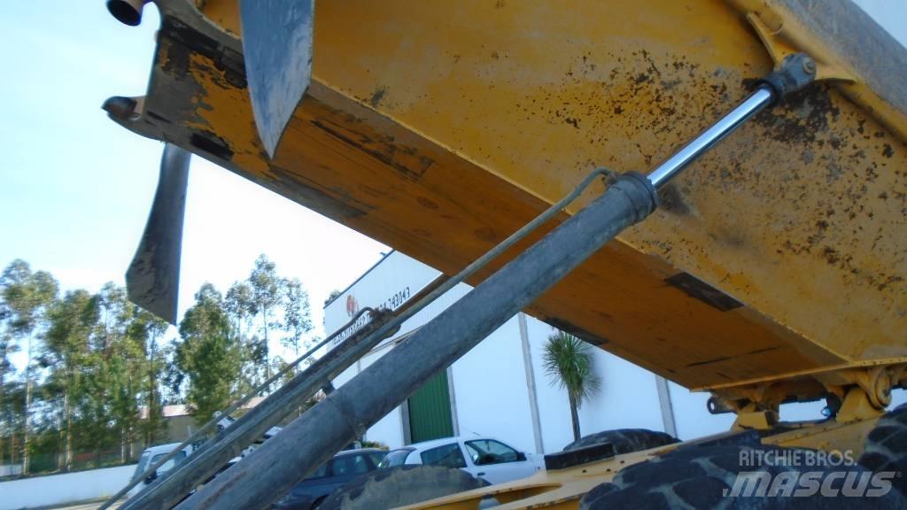 Volvo A 25 E Kloubové dempry
